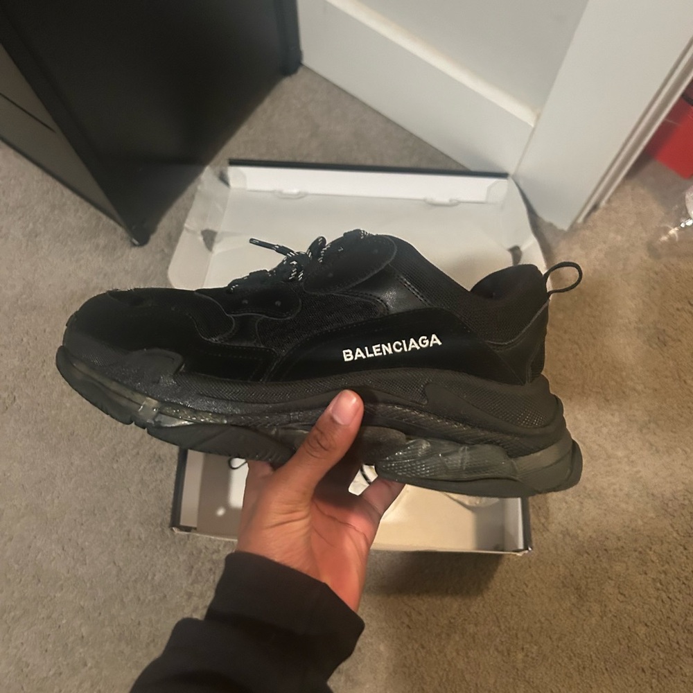 Balenciaga Triple S Size 9